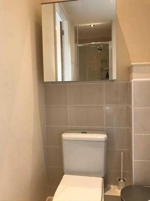 Great House + Air Conditioning + Free Car Parking Manchester Dış mekan fotoğraf